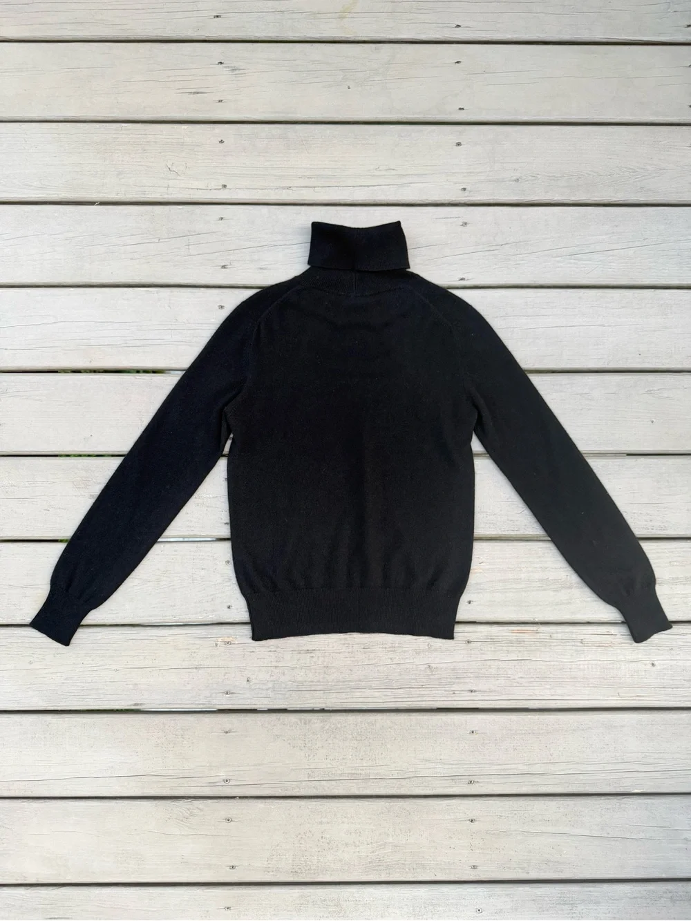 CHANEL Black Turtleneck Long Sleeve Cashmere Sweater size 40